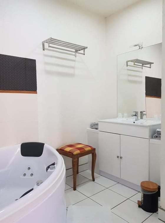 Alpes Hotel Barrême Dış mekan fotoğraf